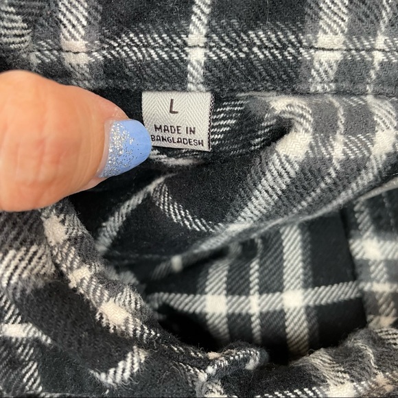 Jachs Black Plaid Button Down Flannel Shirt - Picture 4 of 10